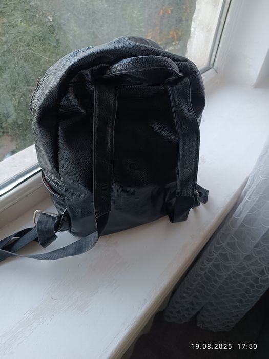 Рюкзак школьный дёшево