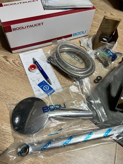 Смеситель для ванны BOOU Z8235-18F