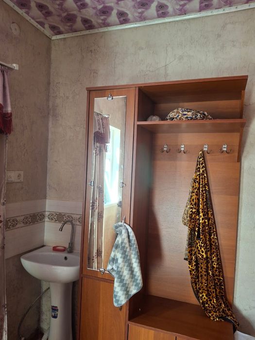 Продам дом с хозпостройкой