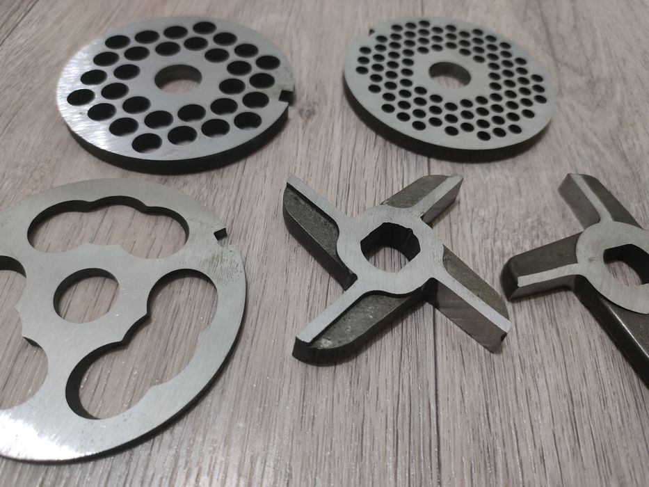 Продам насадки для мясорубки