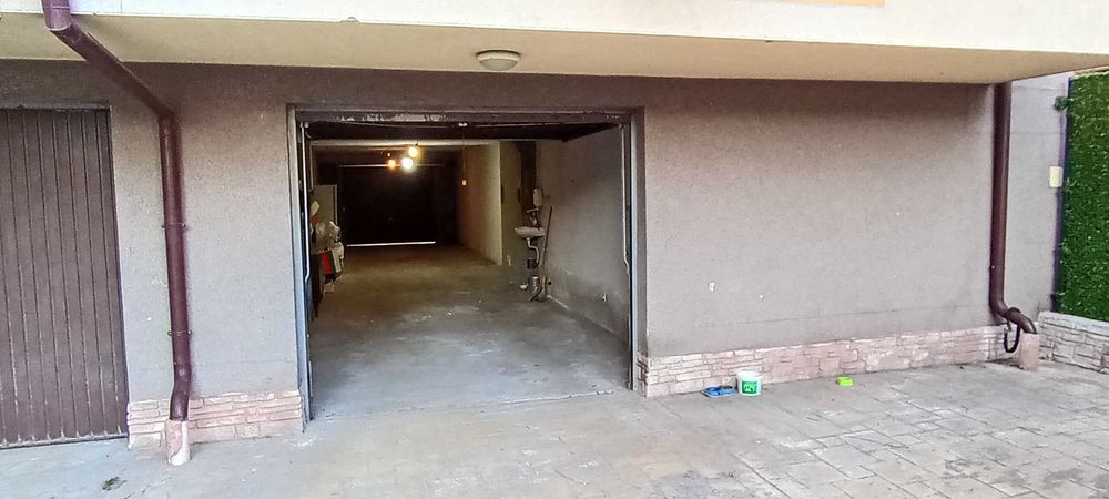 Отдавам гараж под наем