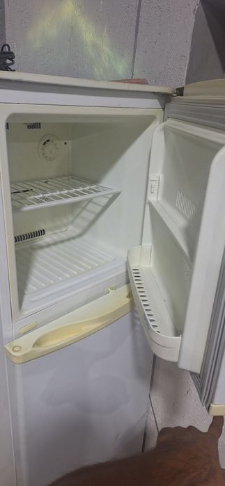 Продам холодильник LG