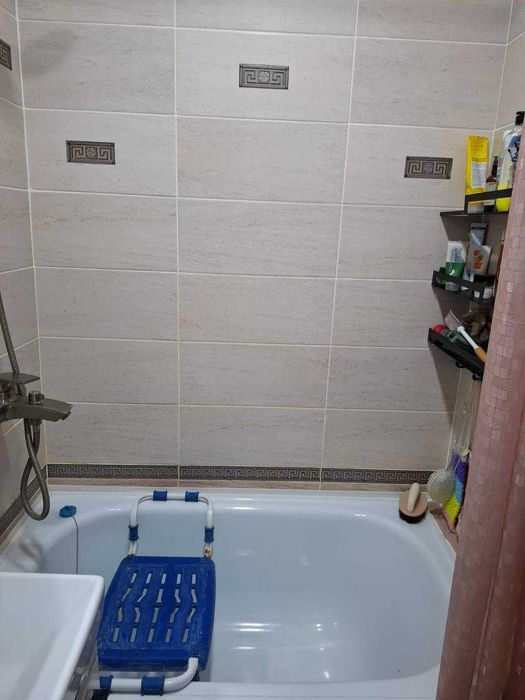 1-комн ДК Строитель 4 этаж БАЛКОН