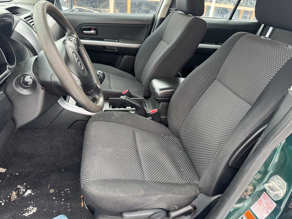 Dezmembrari Dezmembrez Piese piesa Dez Suzuki Grand Vitara 1,9 ddis e4