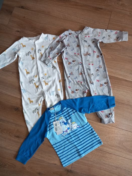 Lot 2 salopete băiat H&M 80  + o bluzita nouă