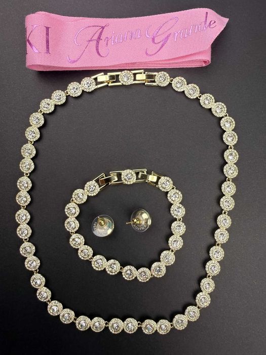 Set Bijuterii Swarovski Ariana Grande-Colier, Brățară și Cercei
