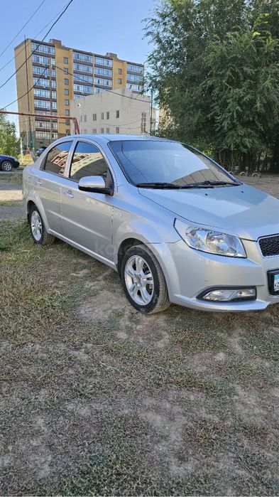 Продам машину Ravon Nexia R3