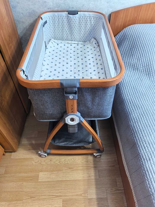 КроваКроватка манеж