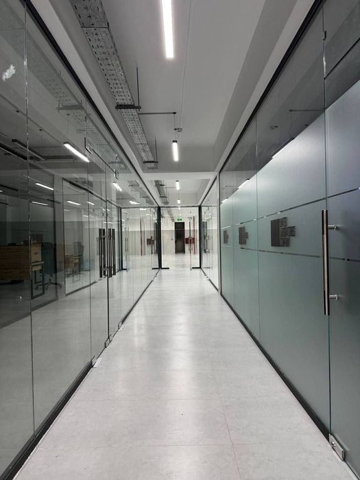 Сдается помещение парк Гофура Гуляма 2000m2