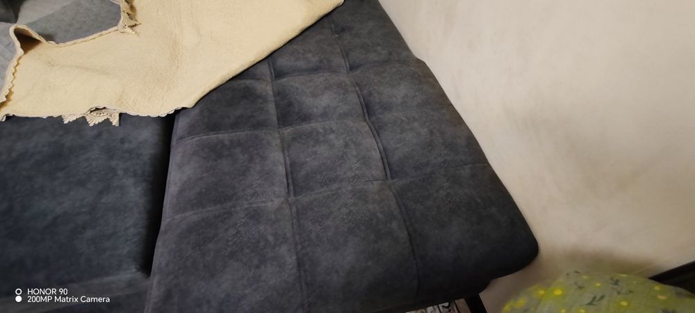 продам мяхкий уголок и 3 частей