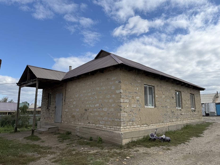 Үй сатылады, Бобровка 81