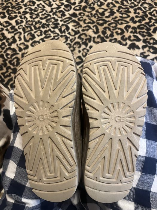 UGG editie mai veche