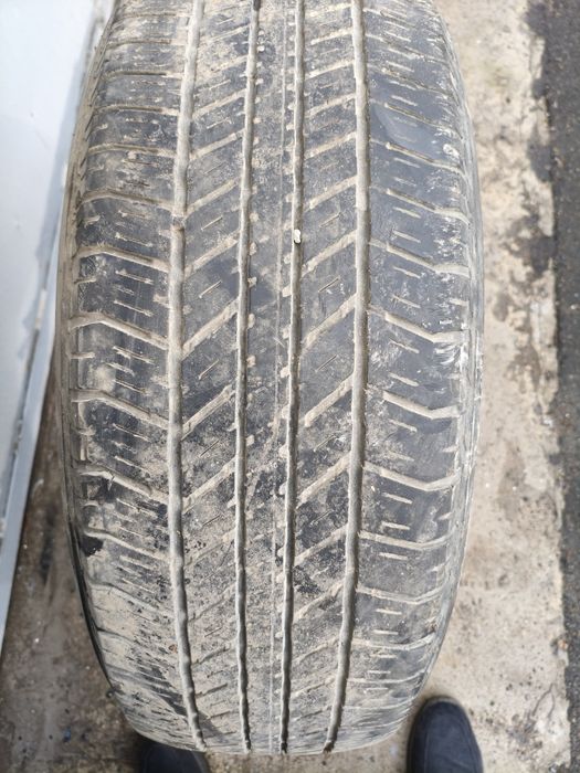 Продам шины всесезонные