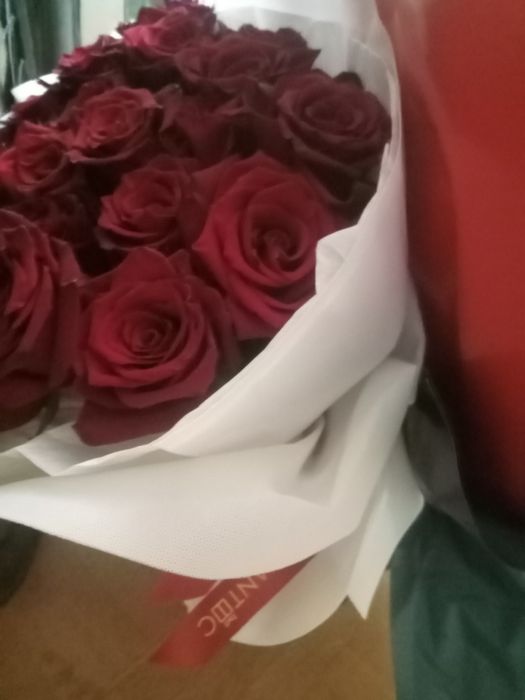 Цветы продаю.  ...