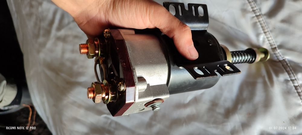 Реле втягивающие