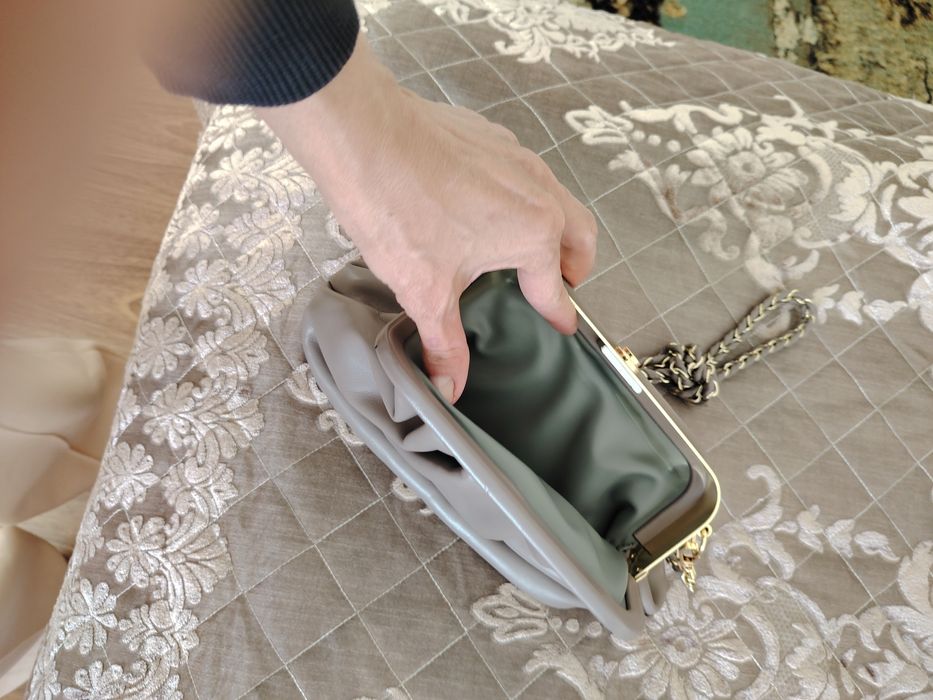 Продам сумки кожа