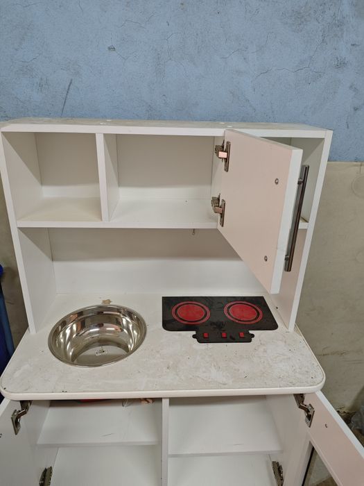 Детская игровая кухня