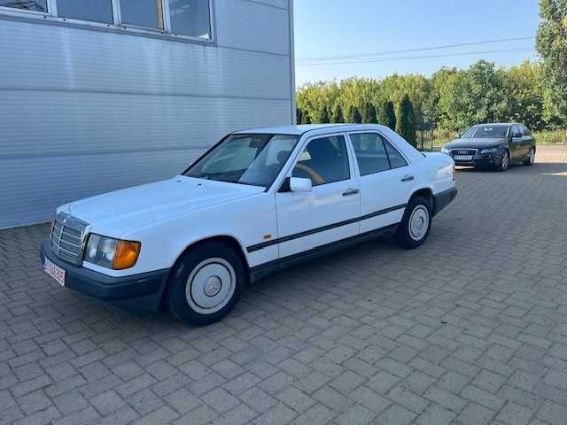 mercedes 124 model 200e