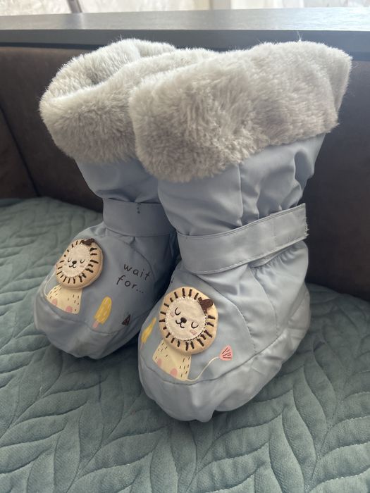 Детский комбинезон весенний