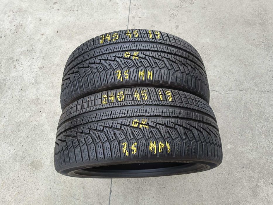 Doua anvelope iarna 245 45 19 hankook winter I*cept evo2 profil de 7,5 mm