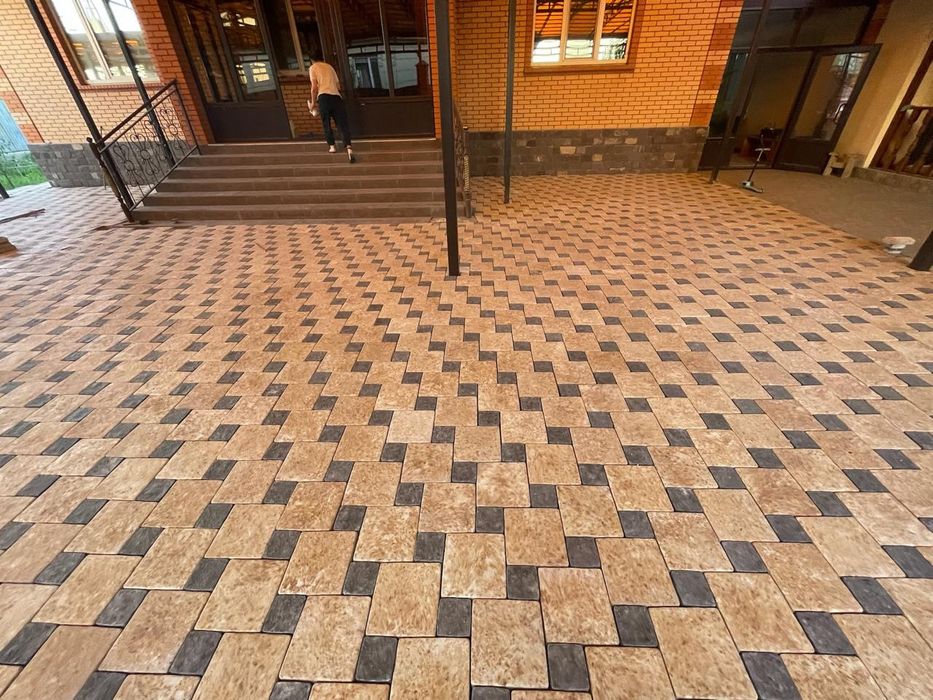 Брусчатка Алматы