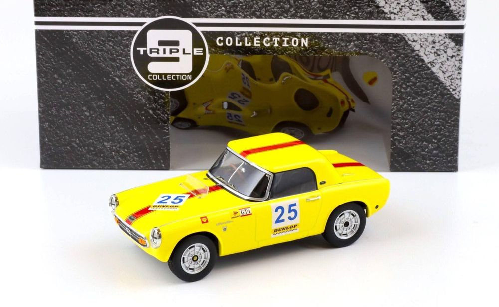 Machetă HONDA S800 1/18 Triple9