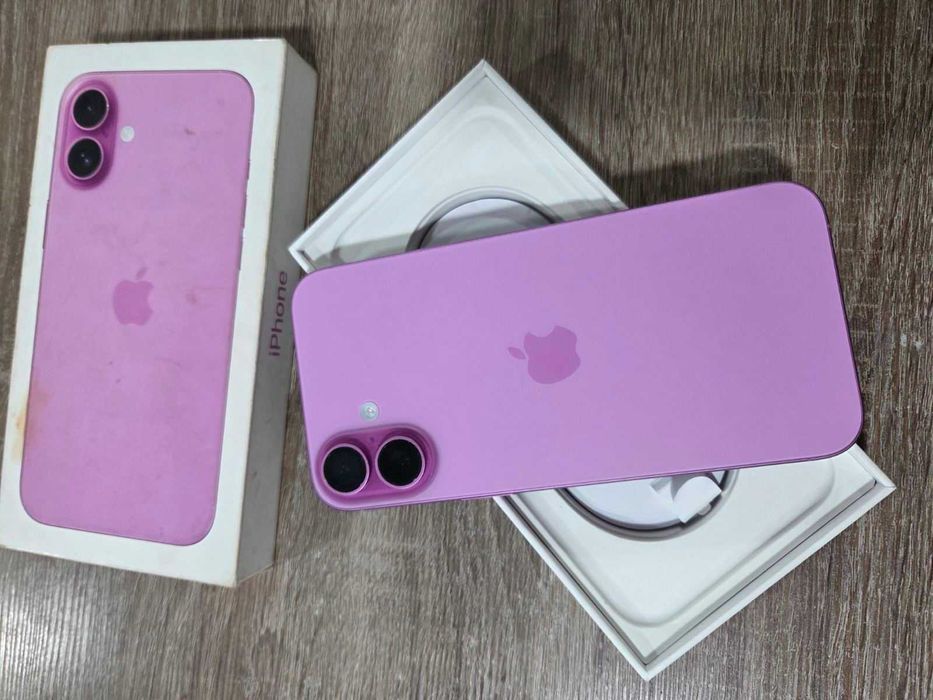 iPhone 16 Plus 256 GB pink