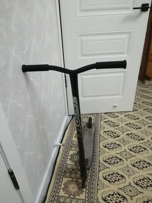 Продается самакат трюковый за 12тыс