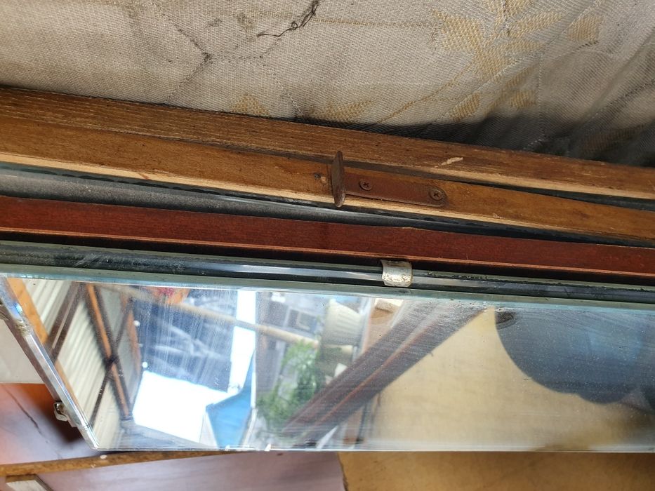 Продам зеркала.Есть разные размеры.