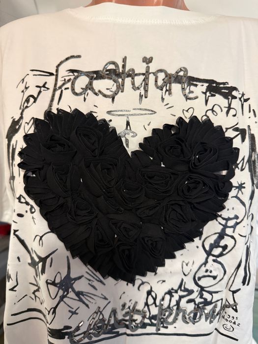 Tricouri damă ,noi  S-M,L-XL