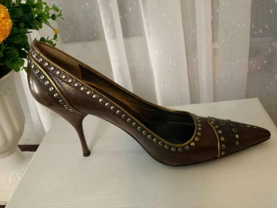 Pantofi Prada autentici marimea 39,5