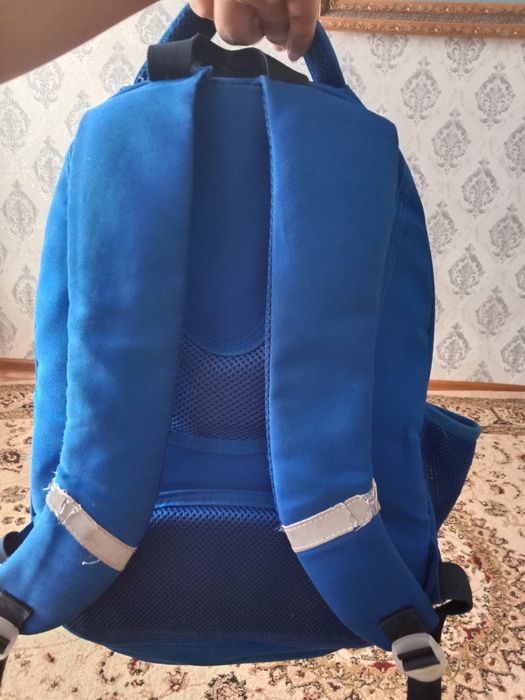 Продается школьный рюкзак