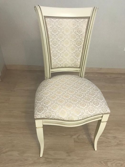 Продам новый стол , эксклюзивныц