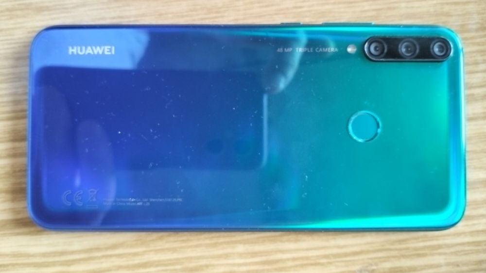 Продам телефон P40lite E