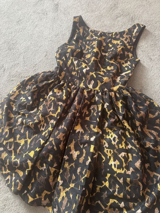 Рокля Junona в златист цвят