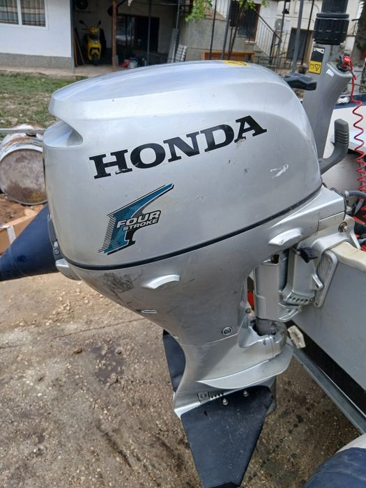 Лодка мотор колесар с регесрация