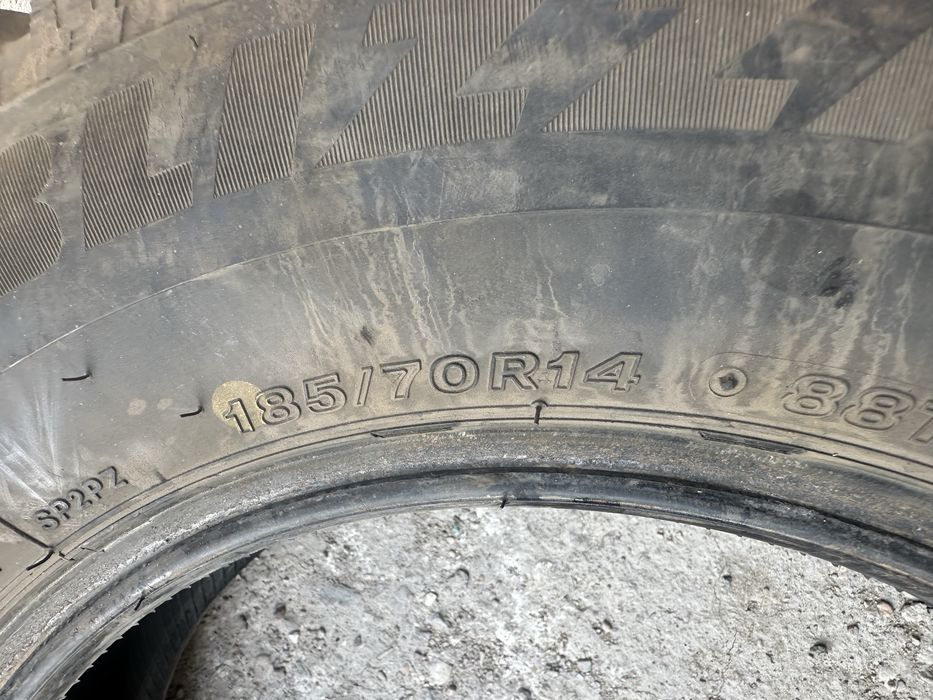 Авто шины 185/70R14 (4шт) Bridgestone