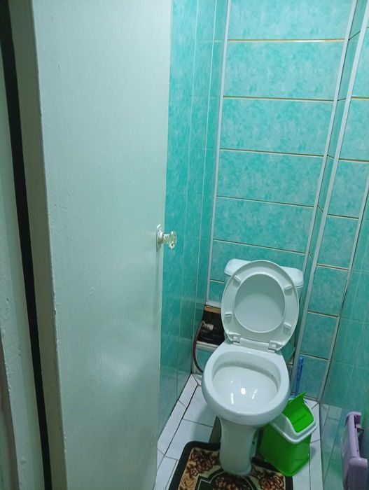 5-maktab yonida 3 xonali kvartira ijaraga beriladi.