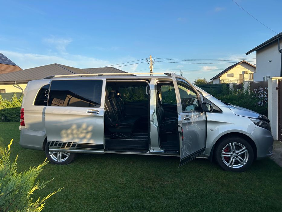 Mercedes Vito 9Locuri.