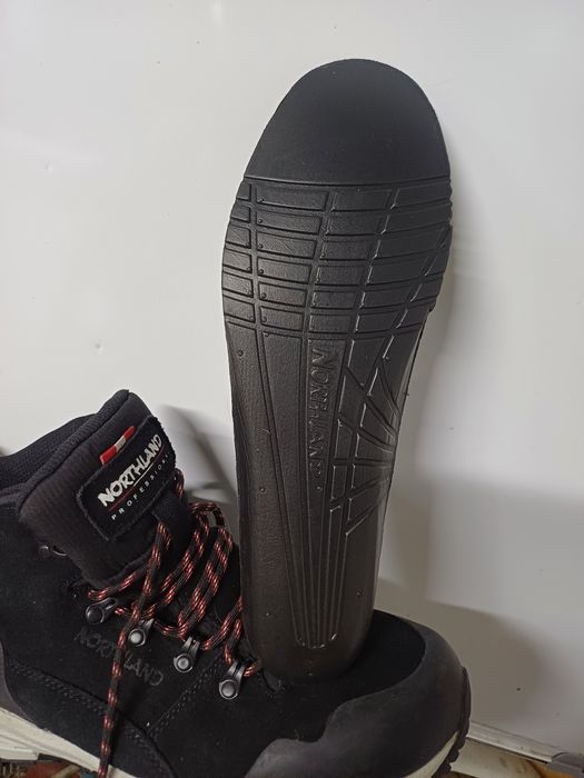 Срочно! Ботинки оригинал