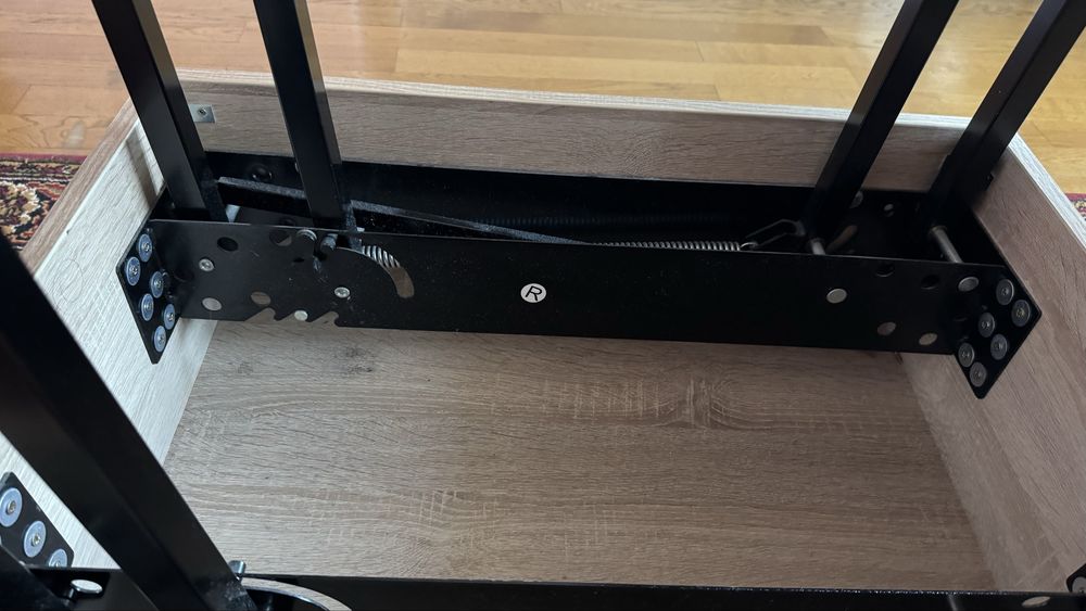 Masă extensibilă din lemn pentru living