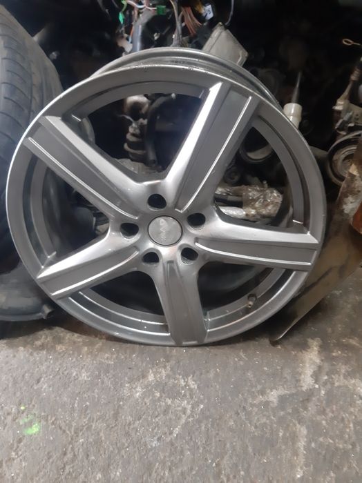 Диски на  Тойота  мерседес