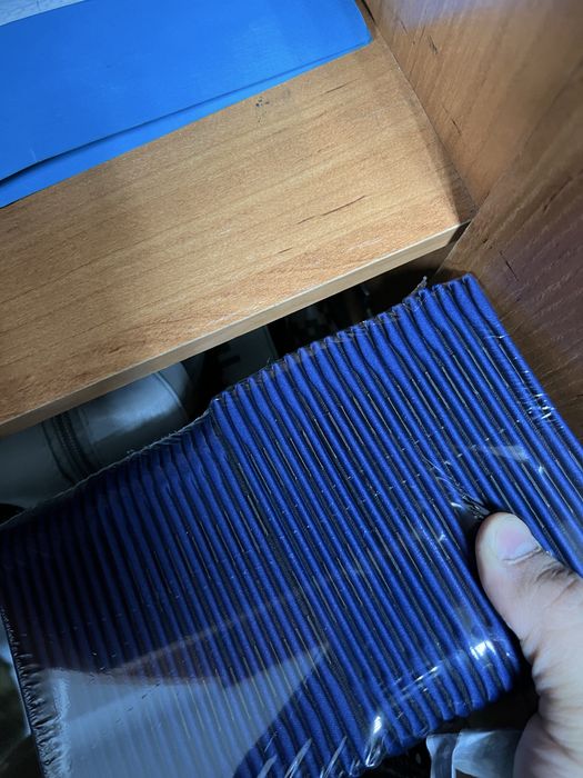 Продаю обувь военную и вещи