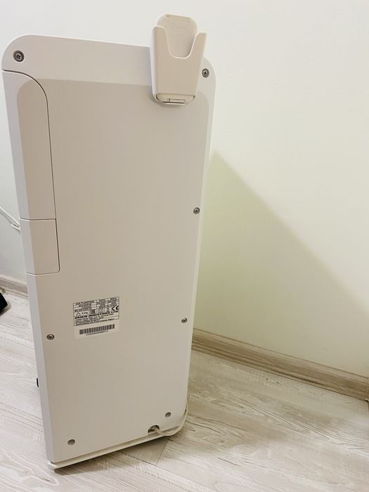Въздухопречиствател + овлажнител Daikin Streamer MCK55W