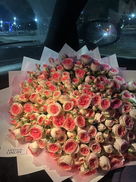 Цветы кустовые роз