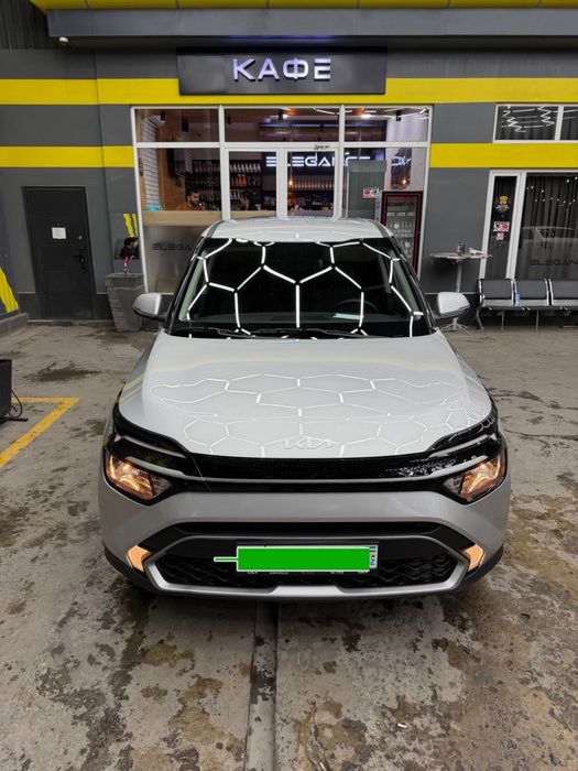 Kia Carens 2024 — 2