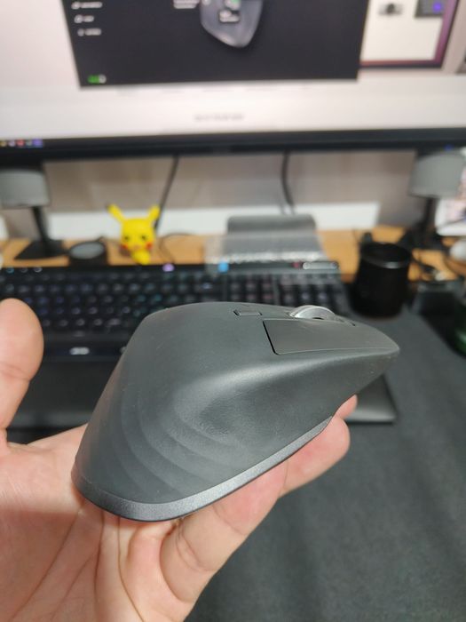Mouse Logitech Mx Master 3s cu stick
