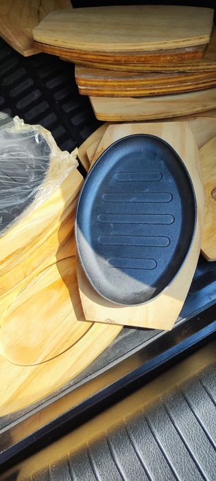 Продается жаровня с подставкой