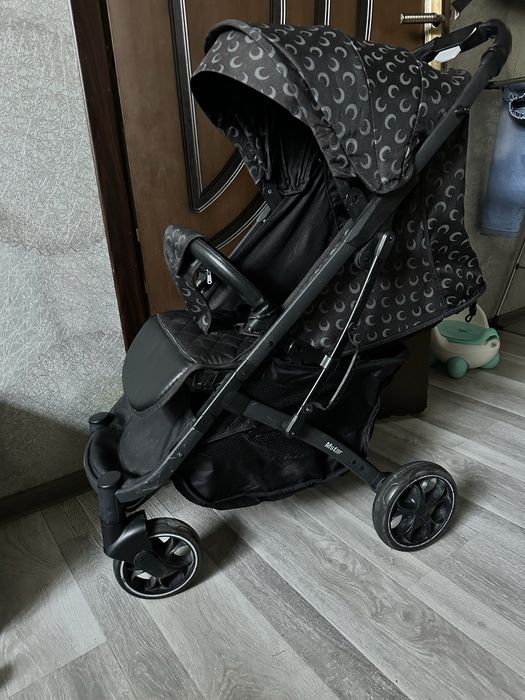 Продам детскую коляску