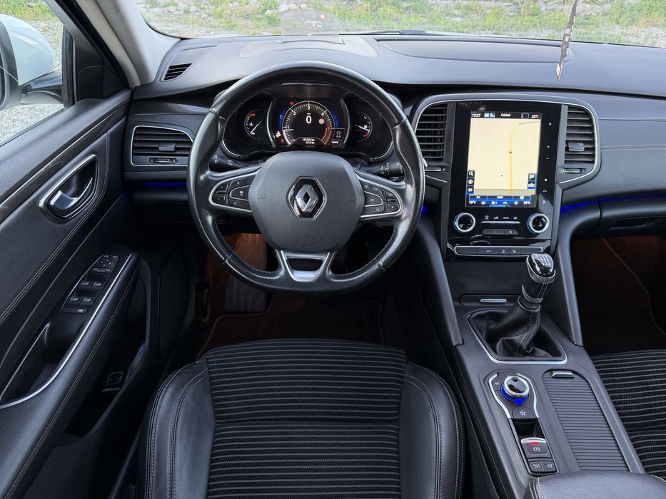 Renault Talisman 2018 1.6 dCi 130 cp / 181.000 km / alb perlat / head-up display / blind spot / cameră / masaj / RATE / GARANTIE